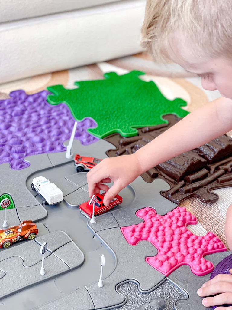 Muffik Magnetic Pretend Play Set - 17 pieces